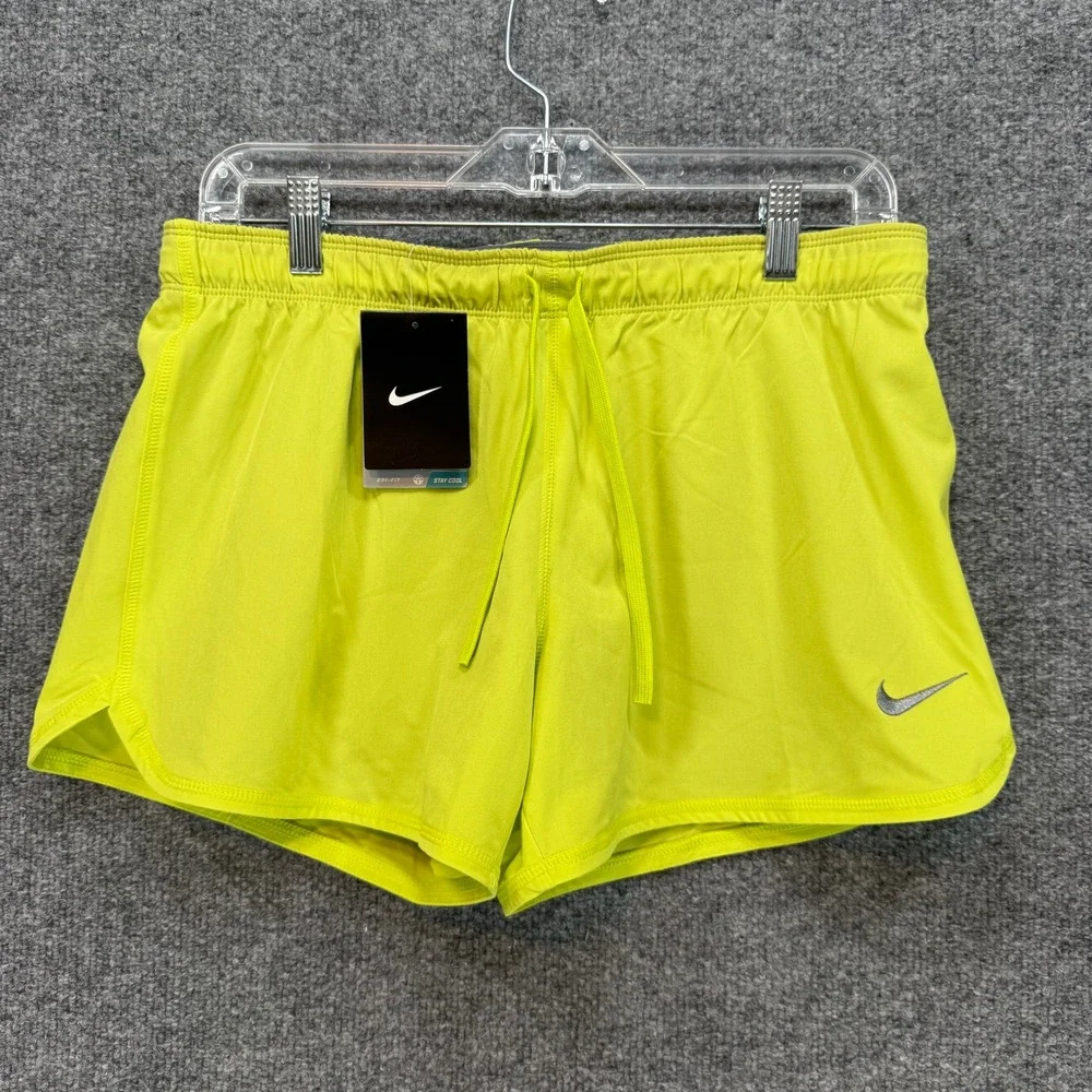 Nike Running Shorts Women Medium Yellow Dri-FIT‎ Training Athletic Gym NEW